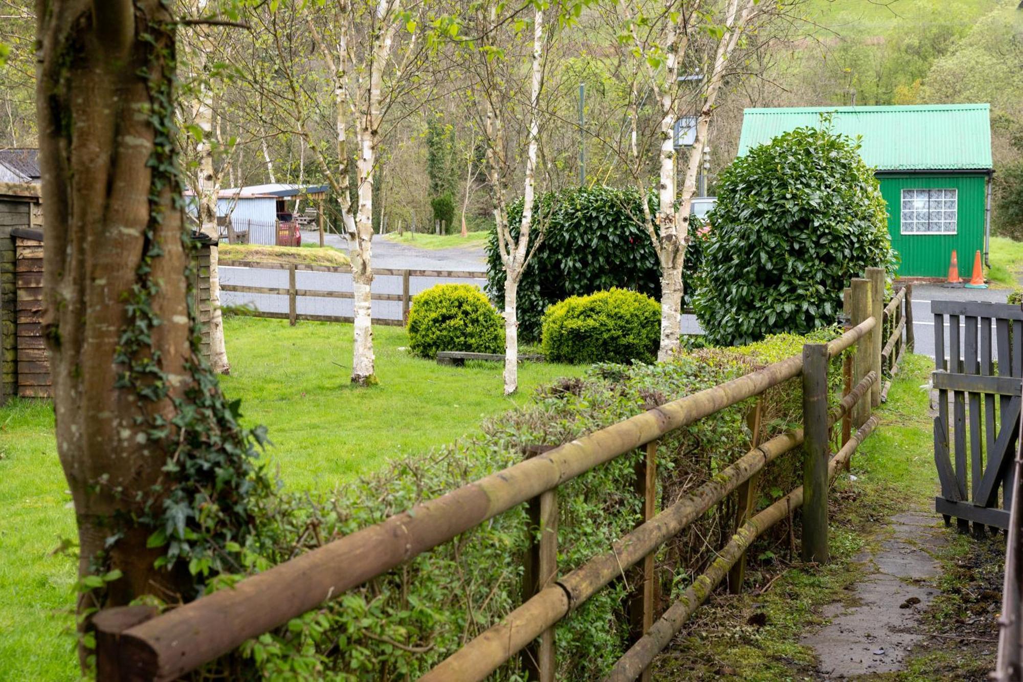 Deer House Villa Machynlleth Exterior photo